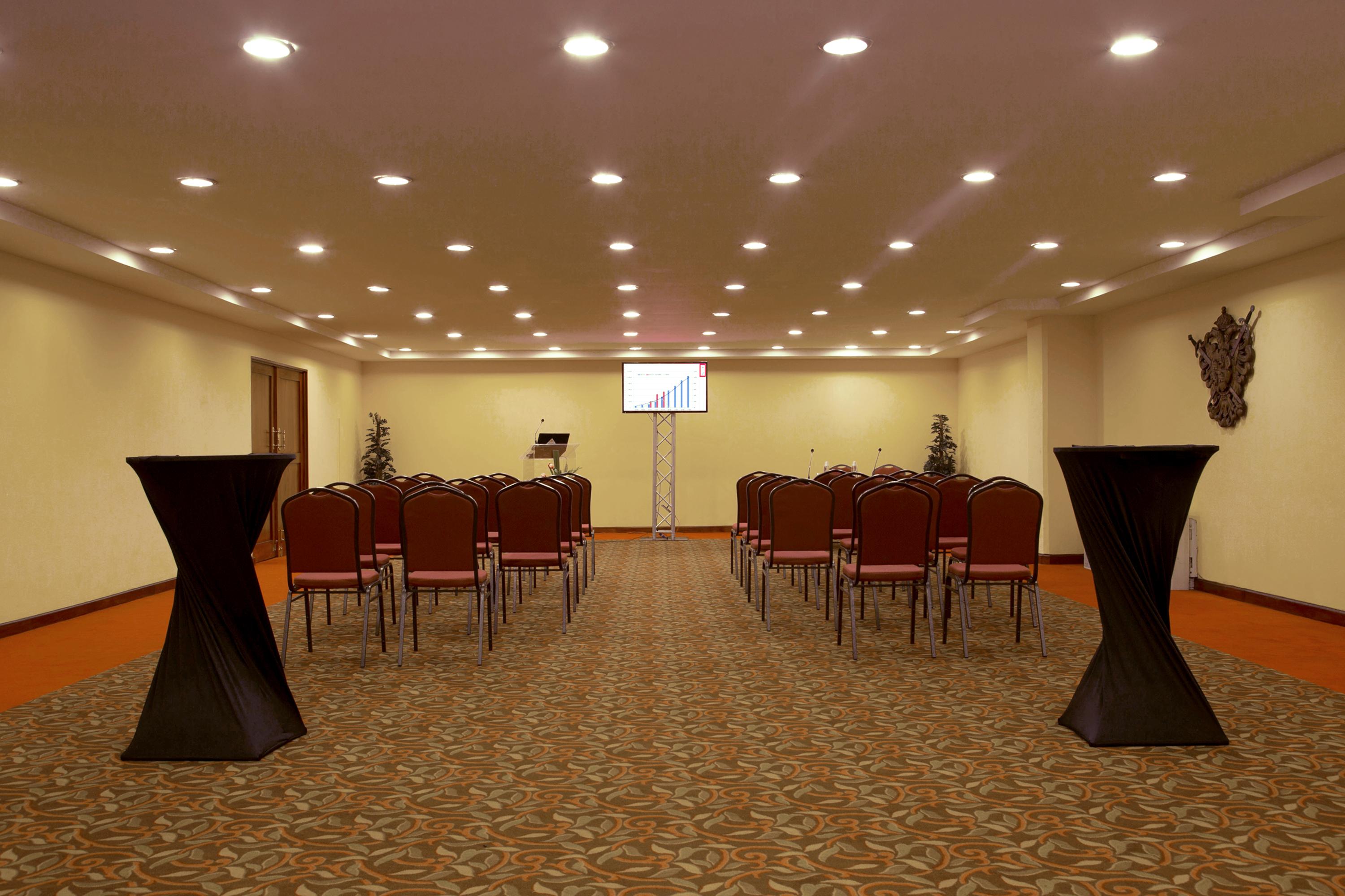 Conquistador Hotel & Conference Center Гватемала Экстерьер фото